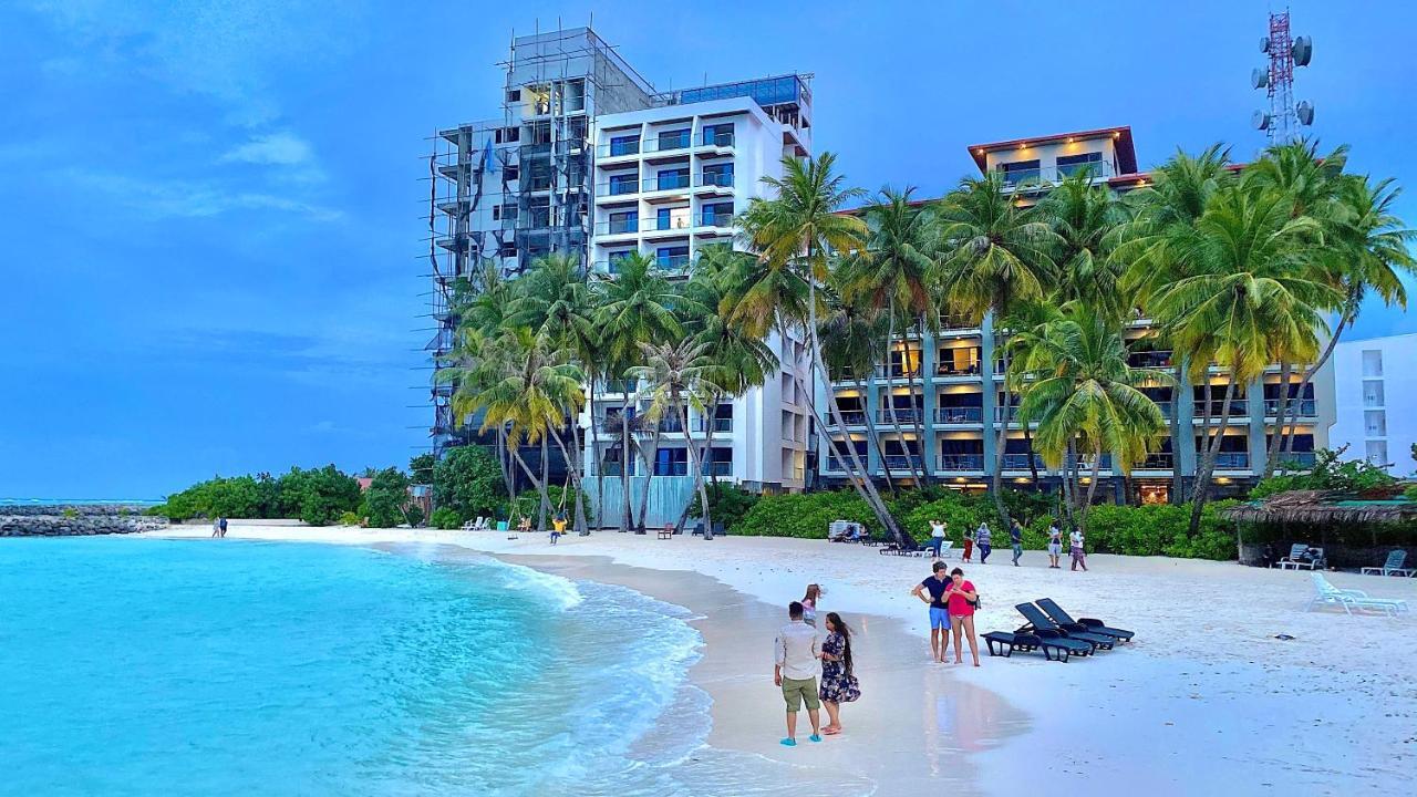 Kaani Palm Beach Maafushi Exterior photo